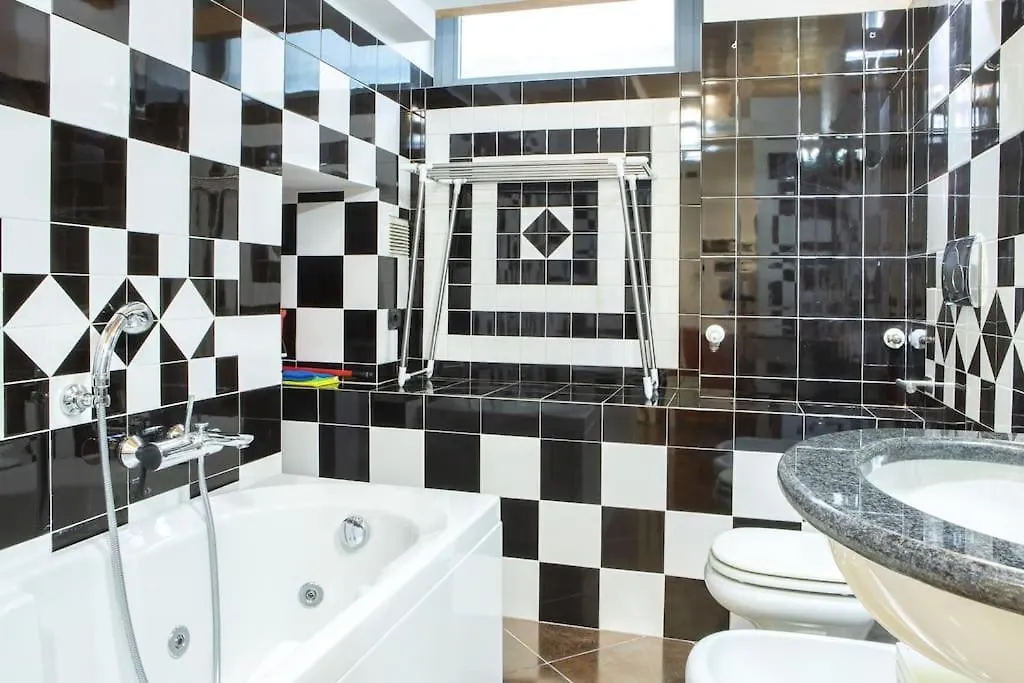 Comfortable Flat In Porta Romana Mediolan Apartament