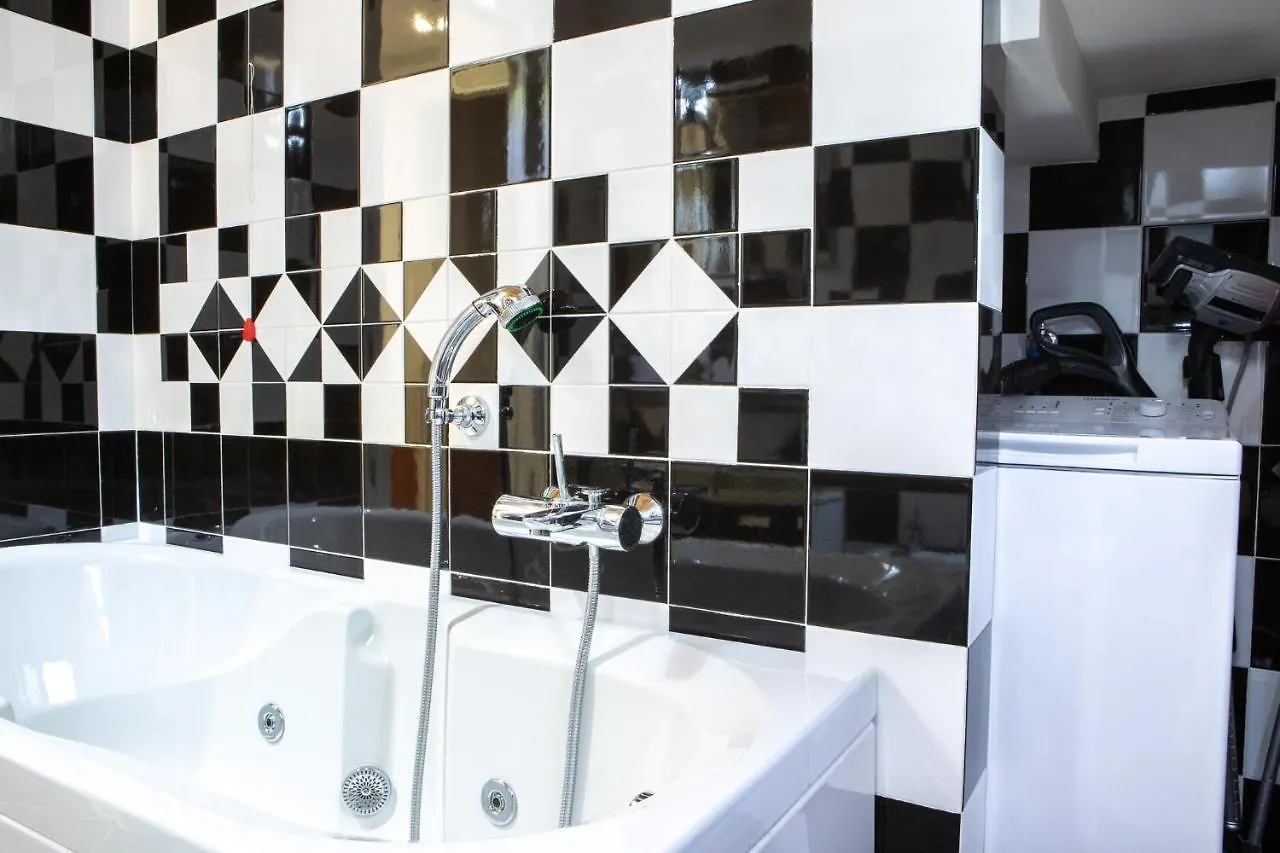 Comfortable Flat In Porta Romana Mediolan 0*,