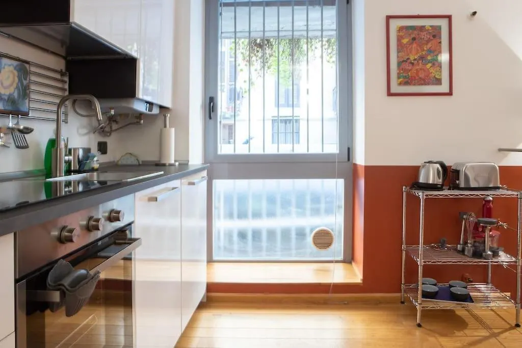 Comfortable Flat In Porta Romana Mediolan Apartament